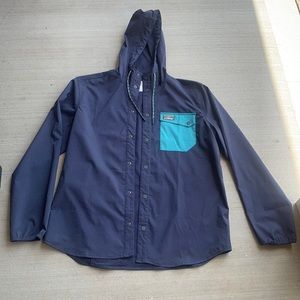 L.L. Bean Traverse Hooded Wind Shirt Long Sleeve Men's Regular Navy - NWOT